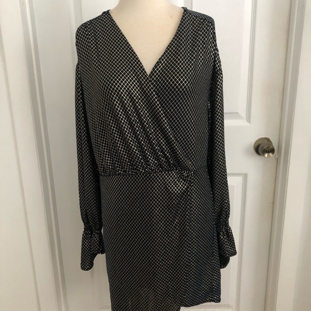 Zara L/S v neck blue/ black mini dress Medium
